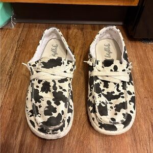Women’sCow Print Shoes